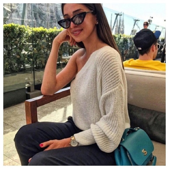 Zara blogger fav assymetric sweater - Picture 5 of 6